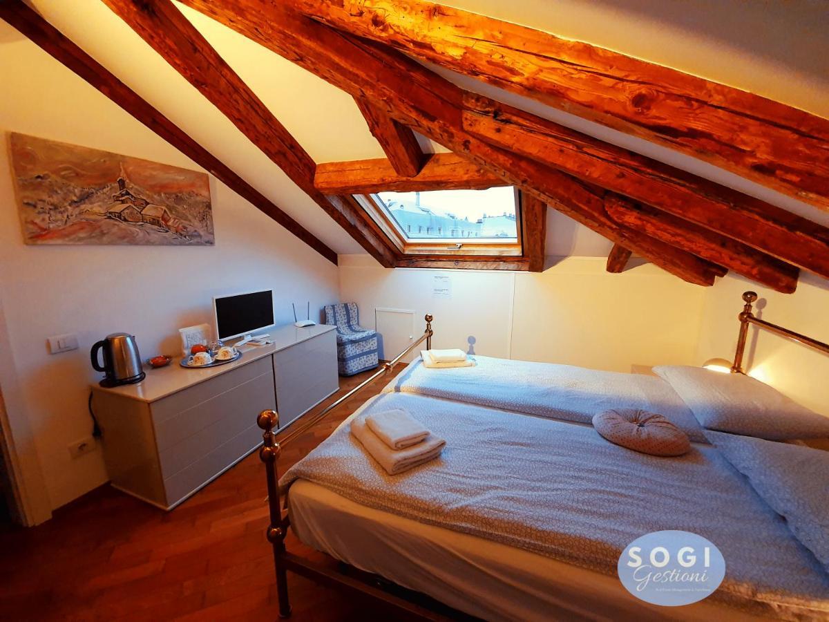 Villa Tullibec Trieste Bagian luar foto
